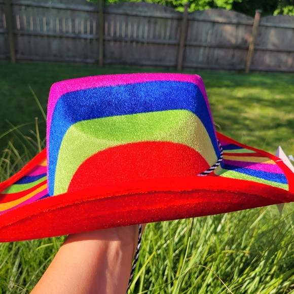 Rainbow Cowboy Hat ~ LGBTQ ~ Rainbow ~ Unisex ~ Festival ~ Parade~ Pride! - Picture 12 of 16